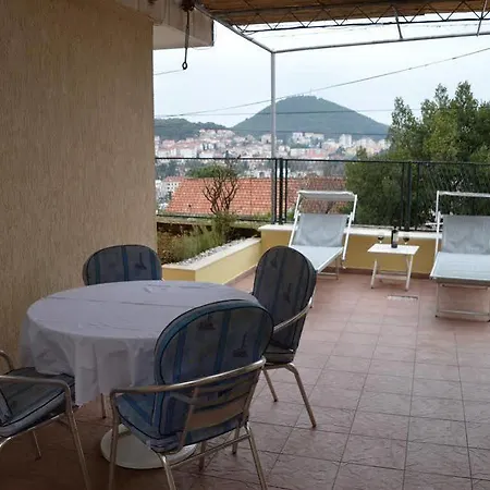 Pasko Apartment